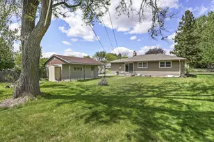 512 Prospect Rd, Waunakee, WI 53597 - Photo 48