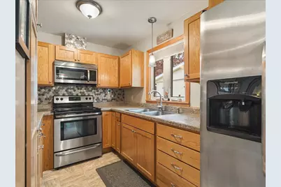 2509 9th Avenue, Monroe, WI 53566 - Photo 12
