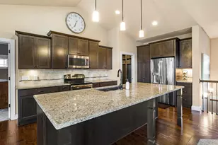 1009 Tara Ln, Waunakee, WI 53597 - Photo 18