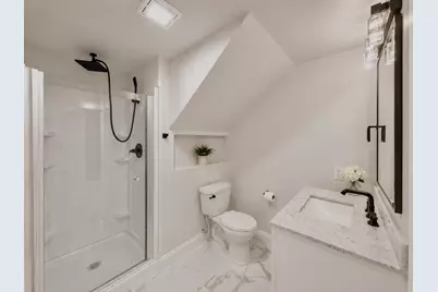 21 Kenosha Drive, Madison, WI 53705 - Photo 20