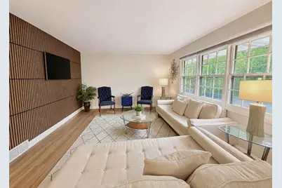 21 Kenosha Drive, Madison, WI 53705 - Photo 6