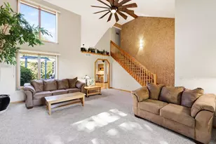 816 Bergen Ct, Stoughton, WI 53589 - Photo 6