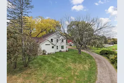 1942 County Road Bb, Cottage Grove, WI 53527 - Photo 2