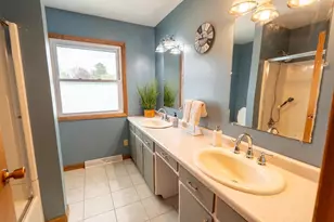 2023 Williamsburg Pl, Janesville, WI 53548 - Photo 10
