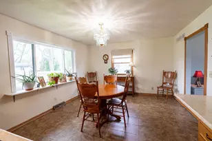 2023 Williamsburg Pl, Janesville, WI 53548 - Photo 6