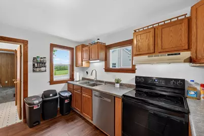423 Mulberry Street, Baraboo, WI 53913 - Photo 20