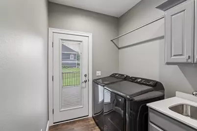2401 Freshford Drive, Waunakee, WI 53597 - Photo 24