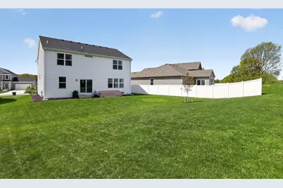 2912 Jackson Street, Stoughton, WI 53589 - Photo 4
