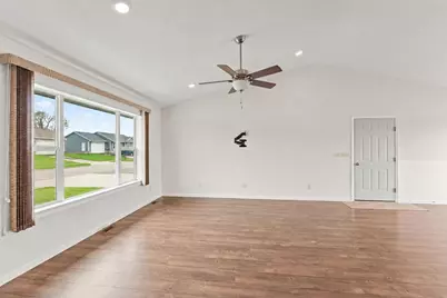 229 Dessa Rain Drive, Reedsburg, WI 53959 - Photo 12