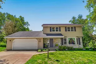 7113 Farmington Way, Madison, WI 53717 - Photo 1