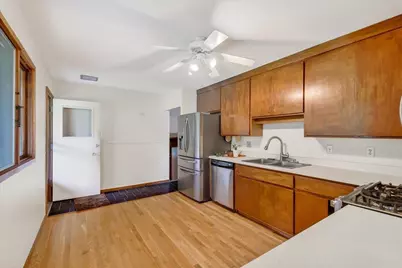318 Cheyenne Trail, Madison, WI 53705 - Photo 14