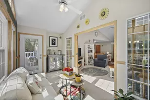 6217 Sharpsburg Dr, Madison, WI 53718 - Photo 6