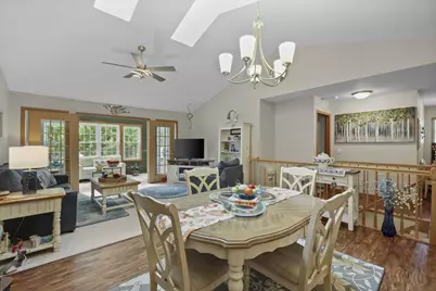 6217 Sharpsburg Drive, Madison, WI 53718 - Photo 10