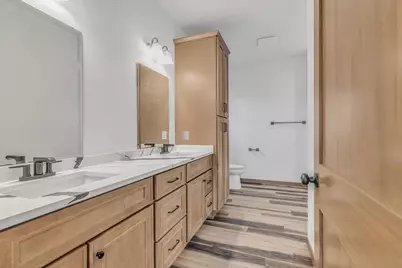 406 Mine Street, Baraboo, WI 53913 - Photo 22