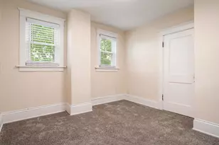 737 10th St, Beloit, WI 53511 - Photo 12