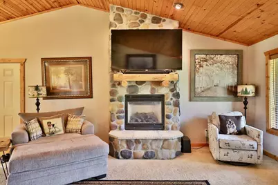 238 10th Avenue, Nekoosa, WI 54457 - Photo 4