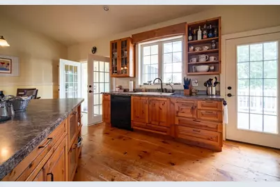 9145 Smythe School Road, Beloit, WI 53511 - Photo 6