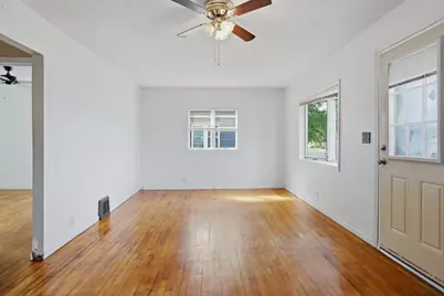720 Lacrosse Street, Mauston, WI 53948 - Photo 6