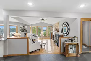 W14198 Selwood Dr, Prairie Du Sac, WI 53578 - Photo 8