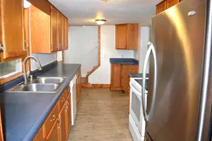 1717 Loftsgordon Ave, Madison, WI 53704 - Photo 2