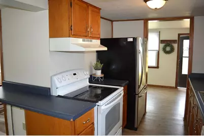 1717 Loftsgordon Avenue, Madison, WI 53704 - Photo 8