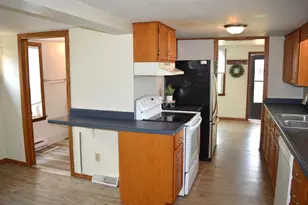 1717 Loftsgordon Ave, Madison, WI 53704 - Photo 1