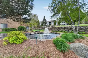 1612 S Golf Glen, Madison, WI 53704 - Photo 2