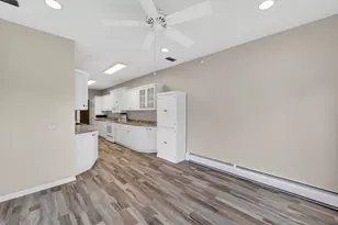 1612 S Golf Glen, Madison, WI 53704 - Photo 12
