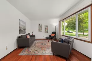 1117 Droster Rd, Madison, WI 53716 - Photo 6