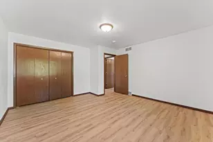 421 Bowman Rd, Wisconsin Dells, WI 53965 - Photo 16