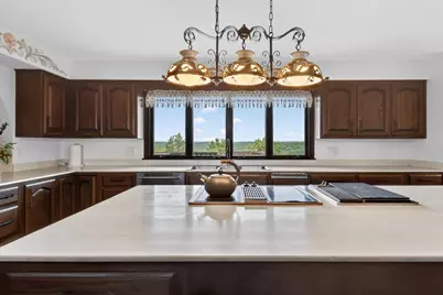 2532 Skyline Drive, Janesville, WI 53548 - Photo 16