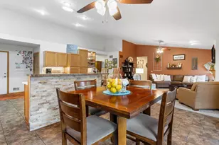528 Clemens Ct, Portage, WI 53901 - Photo 16