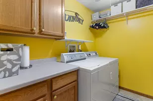528 Clemens Ct, Portage, WI 53901 - Photo 26