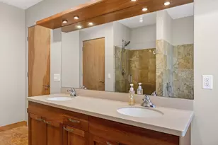 309 W Washington Ave, Madison, WI 53703 - Photo 32