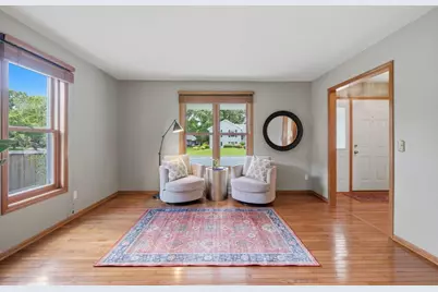 909 Bristol Court, Stoughton, WI 53589 - Photo 6