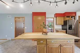 909 Bristol Ct, Stoughton, WI 53589 - Photo 20