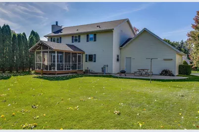 909 Bristol Court, Stoughton, WI 53589 - Photo 46