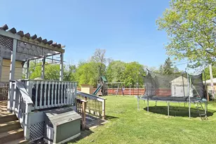 1001 Cornelia St, Janesville, WI 53545 - Photo 28