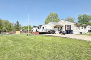 1001 Cornelia St, Janesville, WI 53545 - Photo 34