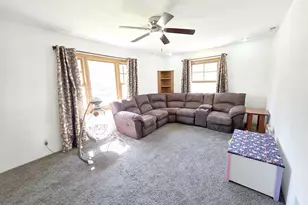 1001 Cornelia St, Janesville, WI 53545 - Photo 4