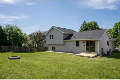 8405 Shale Drive, Madison, WI 53719 - Photo 6
