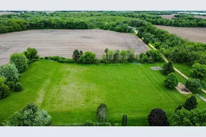 2401 County Road Mm, Fitchburg, WI 53575 - Photo 44