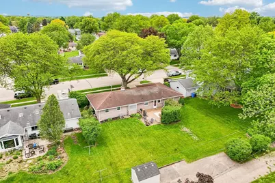 605 5th Street, Waunakee, WI 53597 - Photo 2