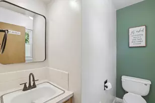 605 5th St, Waunakee, WI 53597 - Photo 28