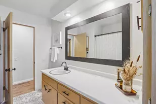 605 5th St, Waunakee, WI 53597 - Photo 22
