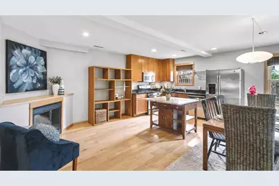 410 S Livingston Street, Madison, WI 53703 - Photo 10