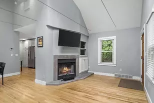 5535 Lake Mendota Dr, Madison, WI 53705 - Photo 2