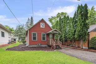 5535 Lake Mendota Dr, Madison, WI 53705 - Photo 1