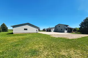 N6526 State Road 22, Pardeeville, WI 53954 - Photo 14