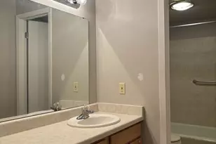 4328 Melody Ln, Madison, WI 53704 - Photo 18